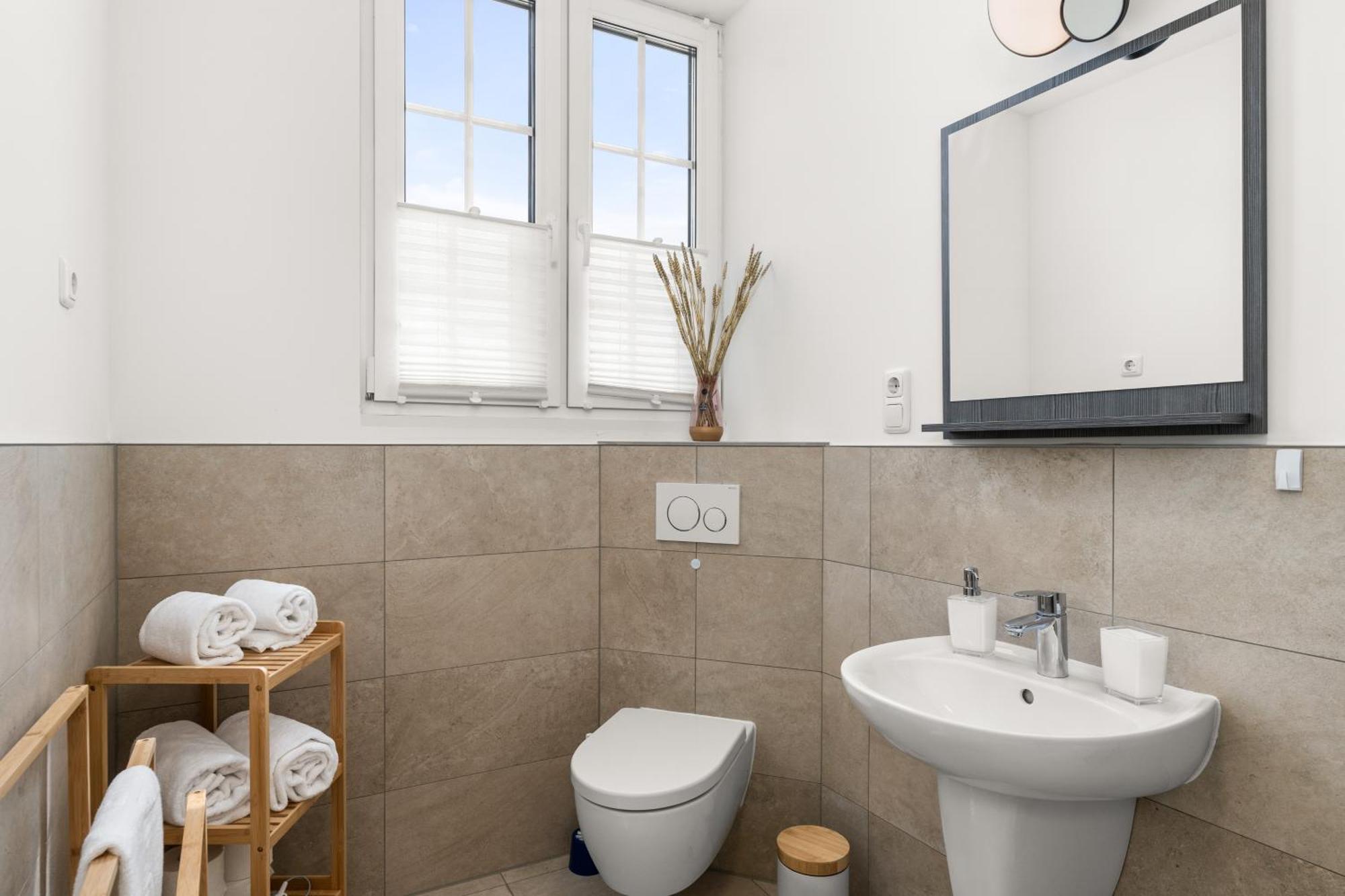 Maracoon - Suite Studios Krefeld Uerdingen I 20 Min Zur Messe Buitenkant foto