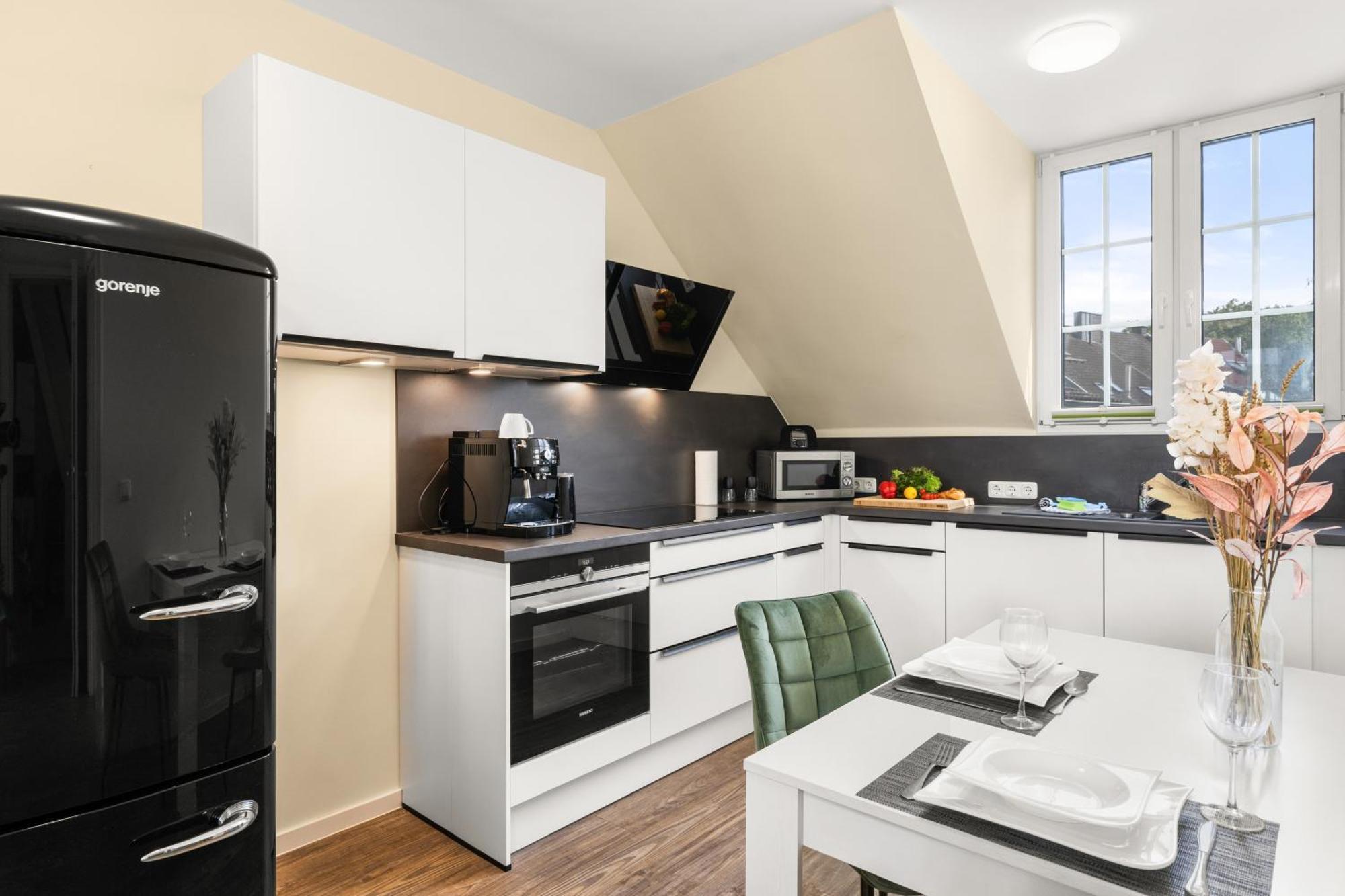 Maracoon - Suite Studios Krefeld Uerdingen I 20 Min Zur Messe Buitenkant foto